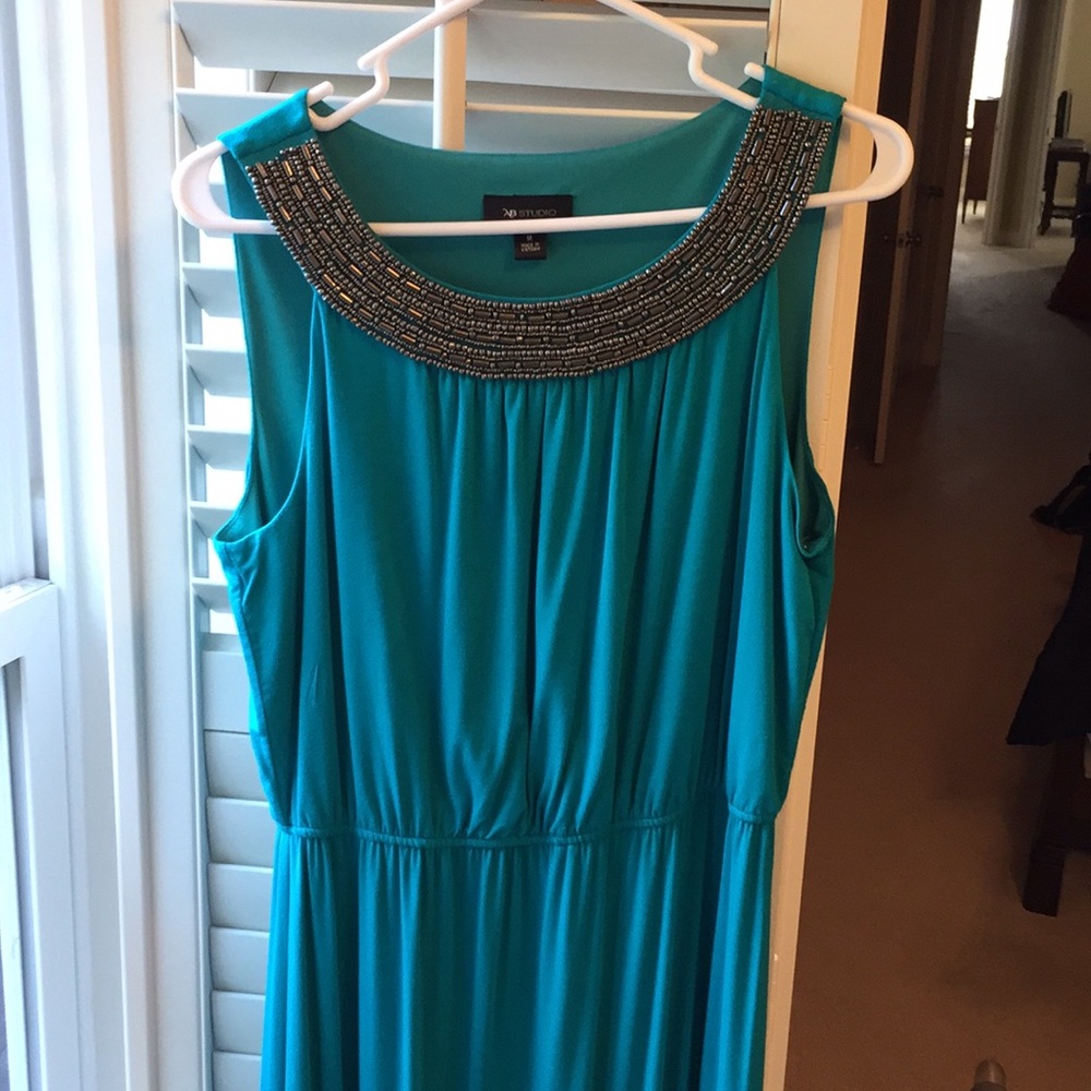 New with tags-Sleeveless teal maxi dress
